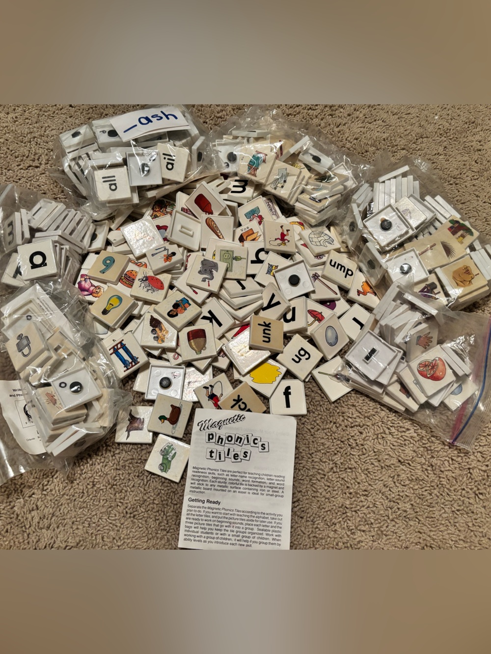 Magnet Phonics Tiles - Educational Insights - Picture 3 of 3